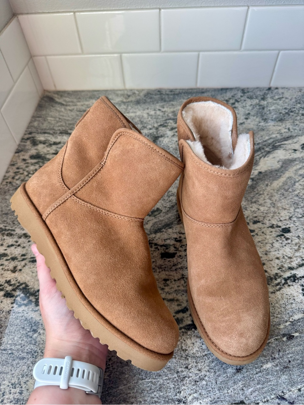 UGG Cory II Boot. Size 6. EUC.